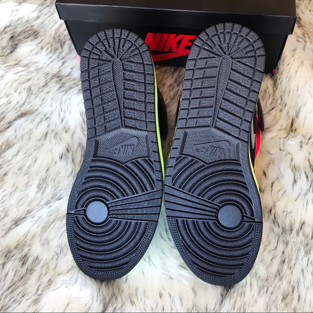 Air Jordan 1 Retro High OG Tokyo Bio Hack - Picture 12 of 13